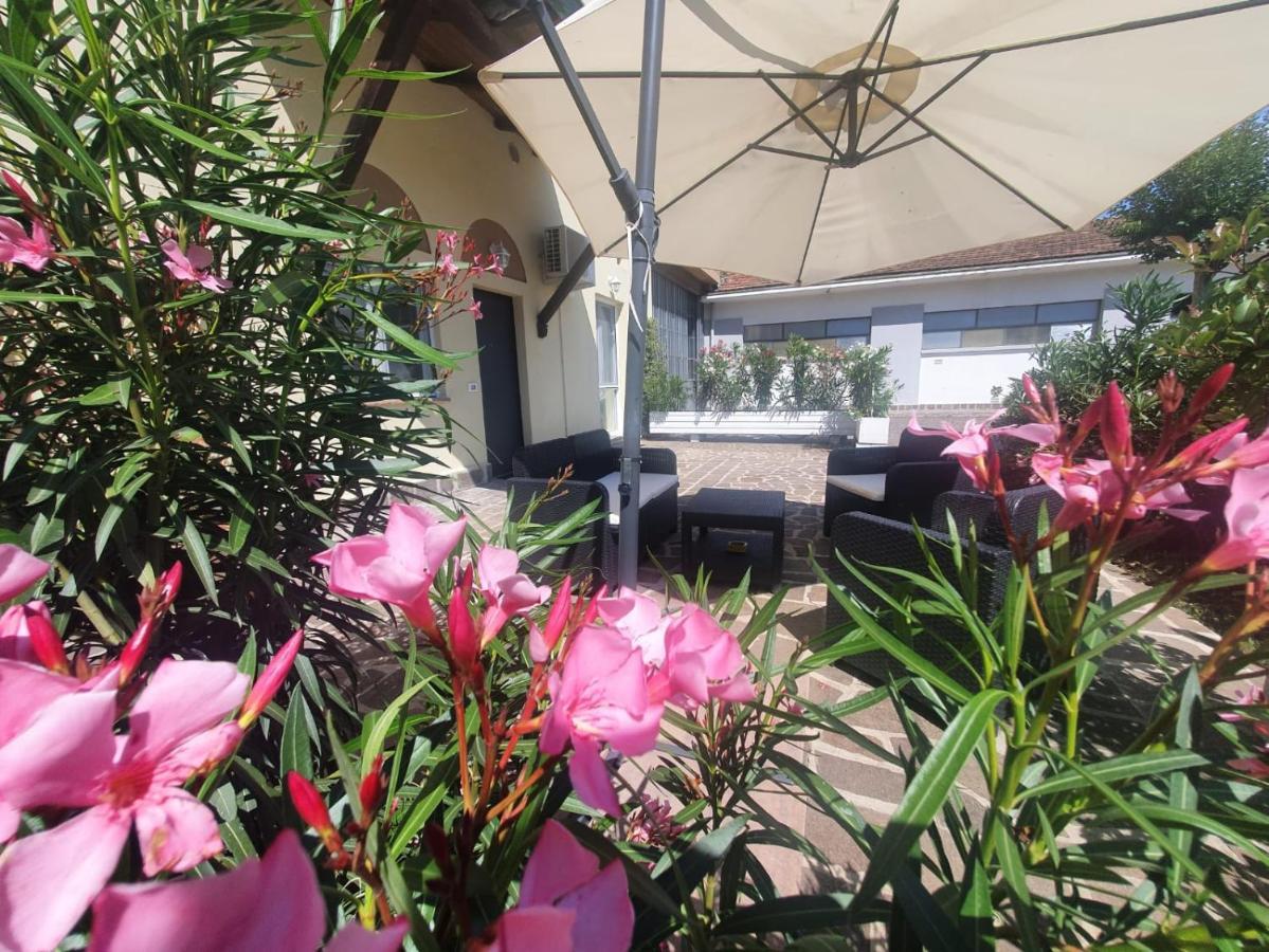 Bedizzole Agriturismo Monteroseo מראה חיצוני תמונה